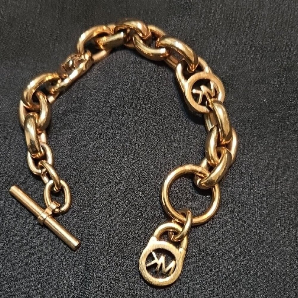 Michael Kors Rose Gold Chain Link Bracelet – Classic & Chic